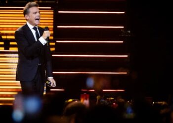 Estas son las lujosas exigencias que Luis Miguel pide en sus camerinos