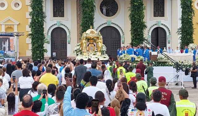Zulianos honraron a la Chinita entre música y devoción este #19Nov (Fotos y Videos)