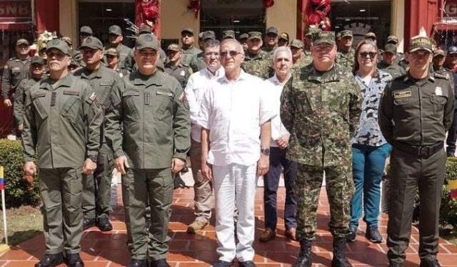 Colombia espera fortalecer la cooperación militar tras reunión con el chavismo