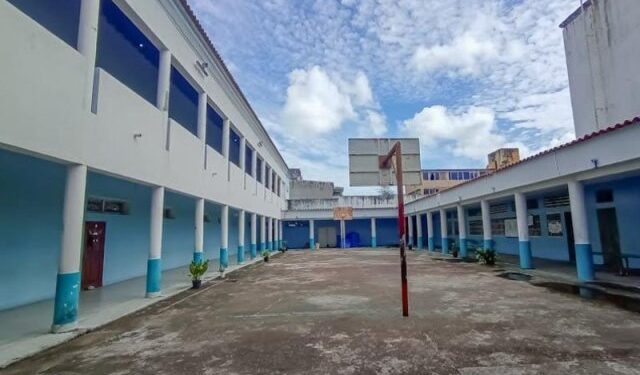 Más de 10 directores de escuelas fueron destituidos en Sucre por no participar en el parapeto chavista sobre el Esequibo