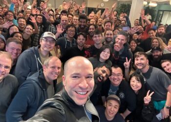 Sam Altman regresará como consejero delegado de OpenAI