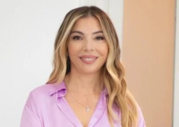 “Una paciente me corrió el velo de los ojos”: La cirujana que no “hace las tetas”, las saca