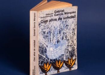 Iris Alba: la historia oculta de la creadora de la portada de “Cien años de soledad”