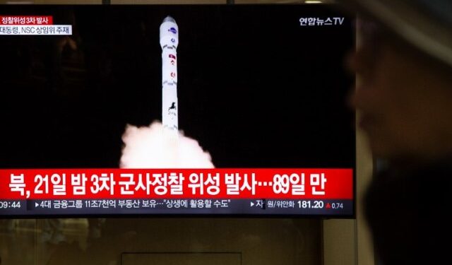 Corea del Norte dice que su satélite espía ha tomado fotos de bases estadounidenses Guam