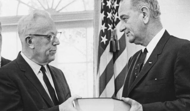 La Bala Mágica y otras teorías conspirativas sobre el asesinato de Kennedy: la investigación de la Comisión Warren