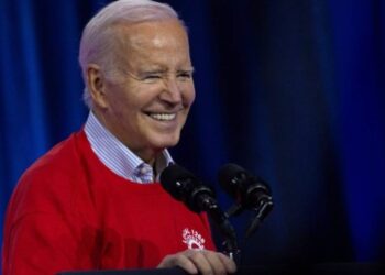 Biden cumple 81 años dispuesto a llegar hasta los 86 como presidente de EEUU