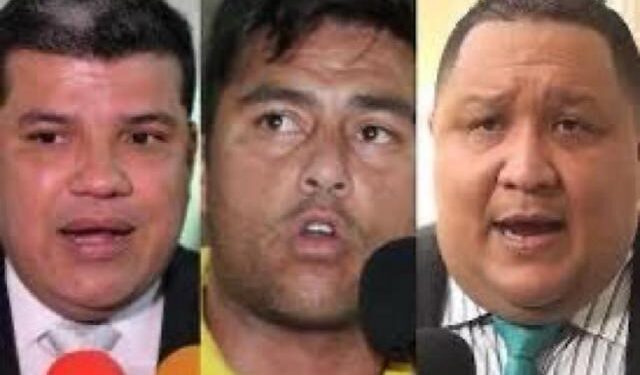 Demandan a oposición alacrán en España