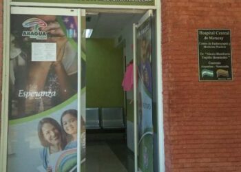 Pacientes oncológicos del estado Aragua claman por reactivación del centro de radioterapia del HCM
