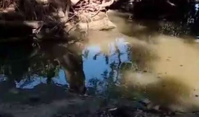 Más de 10 años con problemas de aguas residuales tienen los habitantes de Marigüitar en Sucre