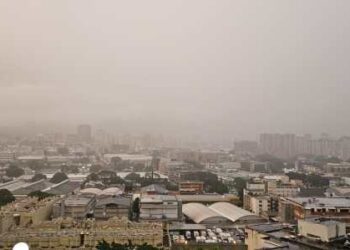 Aló, ¿Corpoelec? Aguacero dejó sin luz a gran parte de los venezolanos este #29Nov