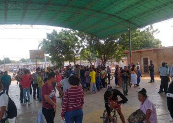 Sigue el despelote en Saime del municipio San Francisco en Zulia para sacar la cédula
