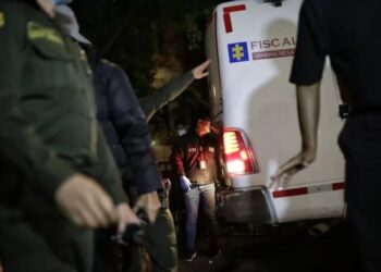 Asesinó a su vecino por pedirle que le bajara a la rumba