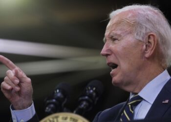 Biden dice que la Autoridad Palestina debe en un final gobernar Gaza y Cisjordania