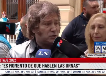 Javier Milei ejerce su voto: Estamos tranquilos, ahora que hablen las urnas