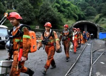 Mueren once trabajadores en una mina del noreste de China a causa de un accidente