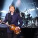 Paul McCartney ofrece sorpresivo concierto para 300 fanáticos en Brasil