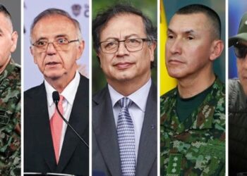 Escándalo en Colombia: ¿por qué Petro protege a general acusado de montajes y seguimientos ilegales?