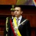Noboa asume presidencia de Ecuador