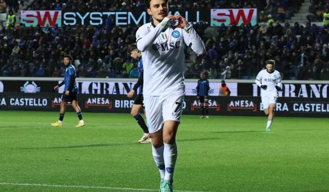 El nuevo Napoli de Walter Mazzarri se estrenó con victoria antes del Real Madrid