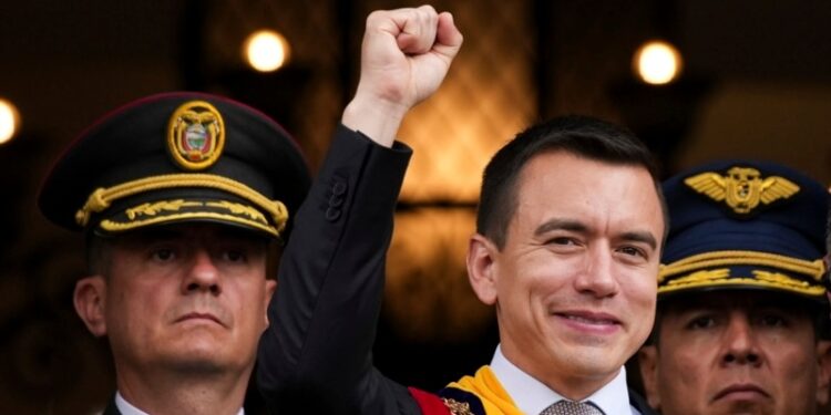 Gobierno señala que Ecuador está en su peor momento económico y que las soluciones no serán fáciles