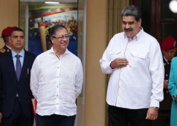 Gustavo Petro califica como “estupidez” que Venezuela y Colombia hayan roto relaciones
