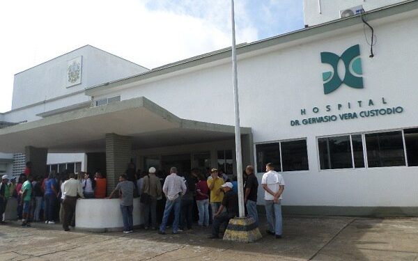 Joven intentó abandonar a su bebé recién nacido en un hospital de Upata