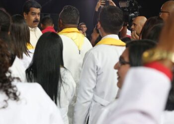 Facultad de Medicina: Prohibir a médicos comunitarios optar a postgrados en la UCV es discriminatorio