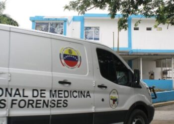 Hallaron dos cadáveres dentro de una casa en Prados del Este en avanzado estado de descomposición (VIDEO)