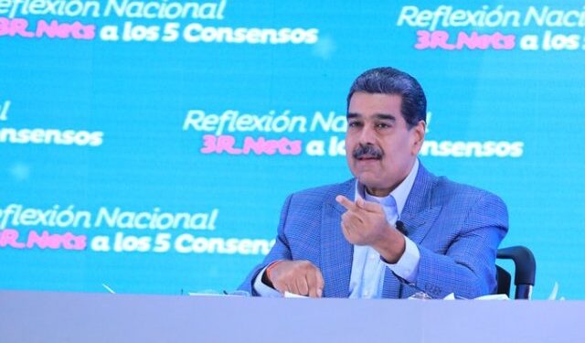 ¿A quién engaña? Maduro niega que sea un “presidente partidista” a pesar de ser líder del Psuv