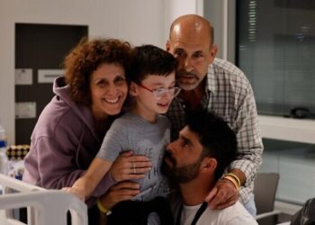 La tragedia de la familia Munder, liberada por Hamás: dos abuelos, madre e hijo secuestrados y un hermano asesinado