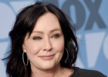 Actriz Shannen Doherty reveló que su cáncer ya se alojó en sus huesos