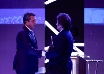 Las primeras medidas que no podrán faltar y que deberá tomar el presidente electo en Argentina, según economistas