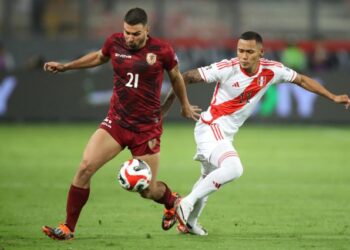 Venezuela visita a Perú en búsqueda de una victoria que los distancie en las eliminatorias
