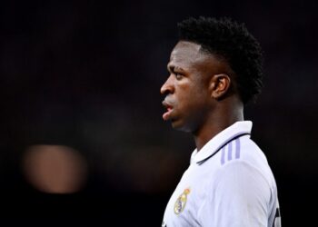 Abren juicio oral a los cuatro acusados de colgar un muñeco de Vinicius en Madrid