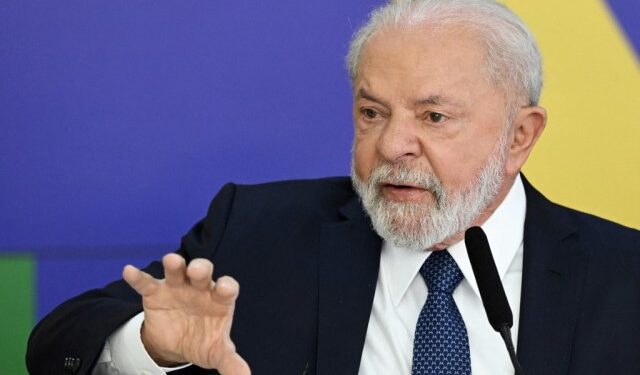 Lula da Silva anunció aumento del salario mínimo en Brasil para el 2024