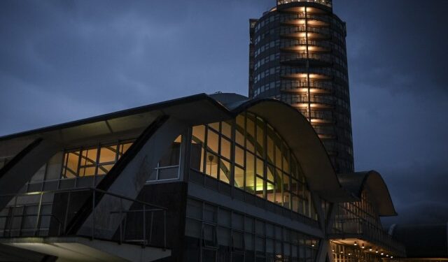 Caraqueños rechazan mega espectáculo de pirotecnia que realizarán en el Hotel Humboldt