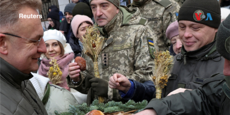 Estados Unidos golpea posiciones de grupos armados proiraníes en Irak.