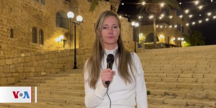 Israel ataca Gaza de norte a sur