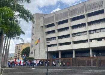 Tribunal Supremo de Venezuela solicita a la Contraloría información sobre inhabilitación de María Corina Machado