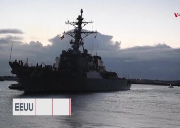 EEUU responde a ataque con misiles contra tres barcos en el Mar Rojo