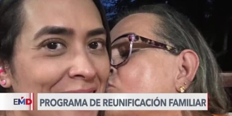 Familia colombiana busca reunificación familiar en EEUU