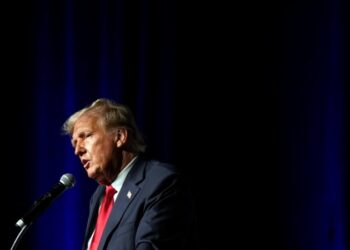 Los republicanos están divididos sobre si Trump sería un «dictador» en caso de ser reelegido