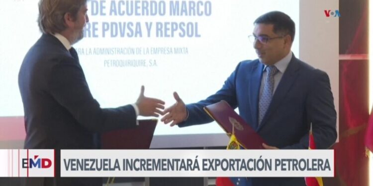 Expertos ven con optimismo regreso de petroquímica española Repsol a Venezuela