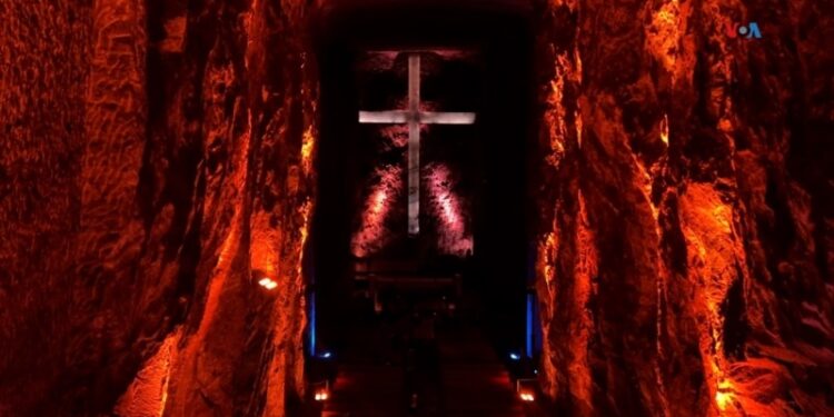 Colorida, nostálgica y reflexiva: así es la Navidad este 2023 en Colombia