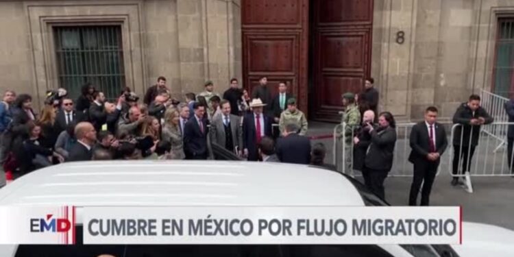 Secretario de Estado Blinken se reúne con presidente mexicano por tema migratorio