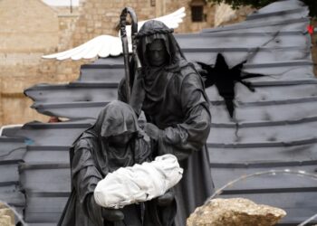 En fotos: Esta Navidad en Belén con el niño Jesús entre rocas y alambres