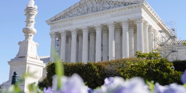 EE. UU: Corte Suprema se pronunciará sobre restricciones a píldora abortiva de uso común