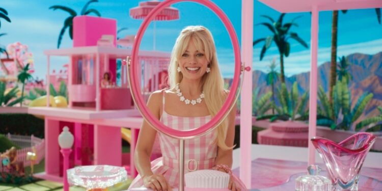 “Barbie” encabeza nominaciones a los Globos de Oro seguida de cerca por “Oppenheimer”