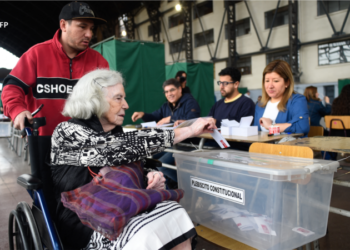 En fotos: Más de 15 millones de chilenos están habilitados para votar por una nueva propuesta constitucional