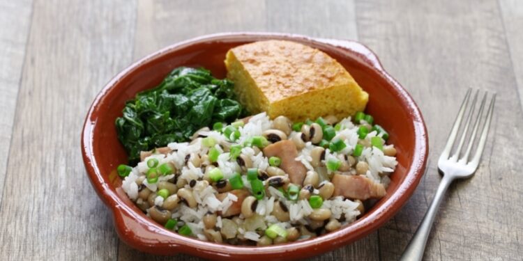 ¿Traerán buena suerte estas comidas de Año Nuevo en 2024?